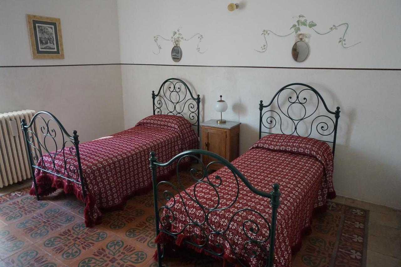 Palazzo De Fabritiis Bed & Breakfast Rosciano  Exterior photo